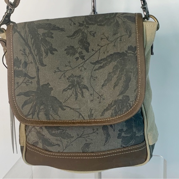 Myra Bag Crack Flap Crossbody s-1622 - Picture 1 of 5